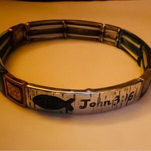 Bracelet with John 3:16